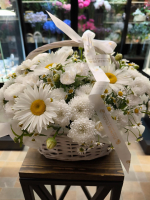 Корзина из ромашек "Ромашковое поле"